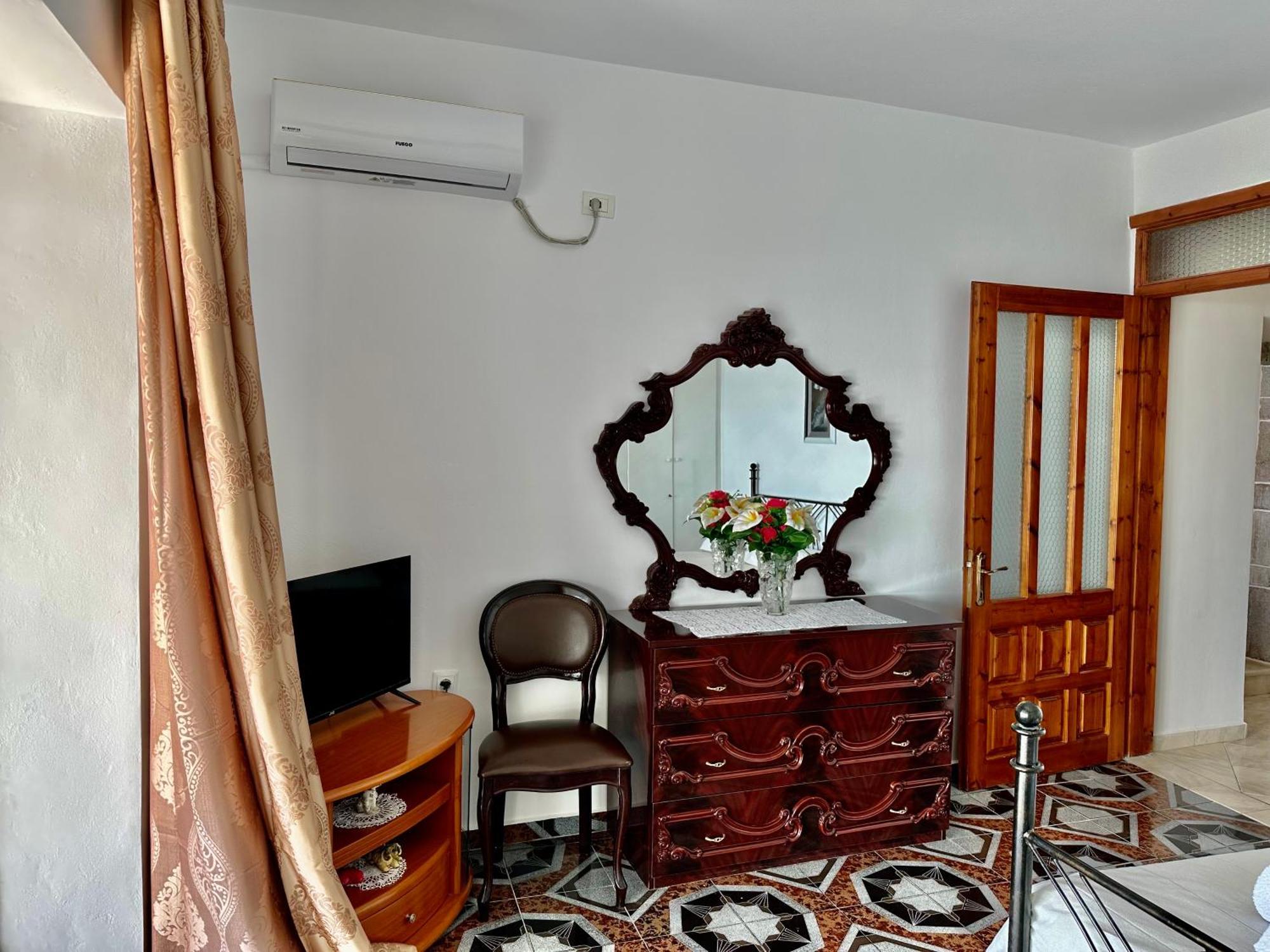 Villa Ksanthi Himarë Extérieur photo